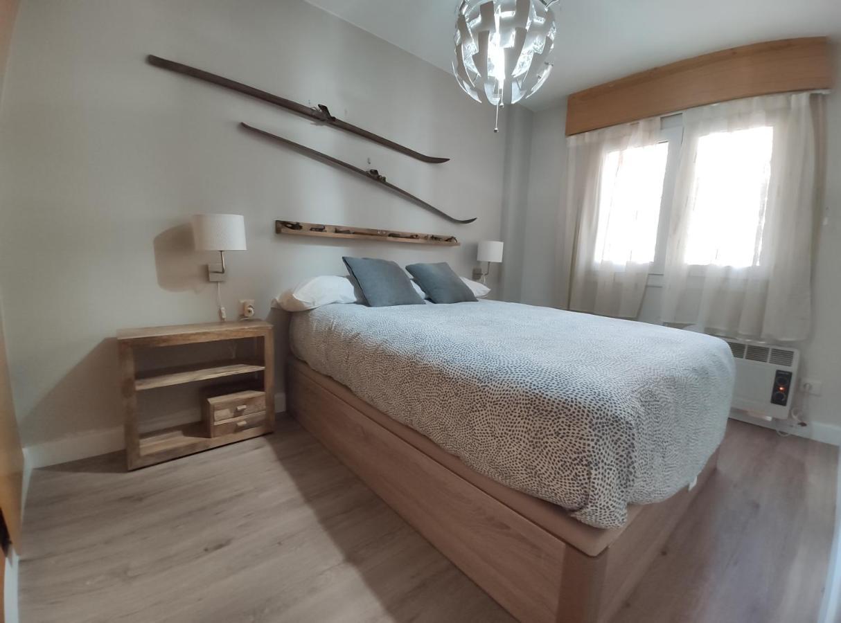 Gabardito 2 Apartment Villanúa Екстериор снимка
